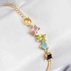 Pirinç Renkli Zirkon Taşlı Geometrik Model Gold Renk Kadın Bileklik BB7689