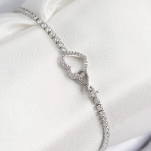 Pirinç Zirkon Taşlı Sonsuzluk Kalp Model Gümüş Renk Kadın Bileklik BB7692