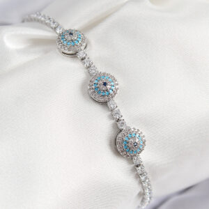 Pirinç Zirkon Taşlı Nazar Model Gümüş Renk Kadın Bileklik BB7704