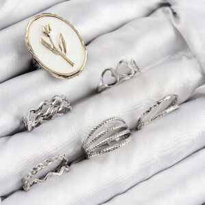 Pirinç Zirkon Taşlı Lale Model Gümüş Renk Kadın Yüzük Kombin Set BYK3824