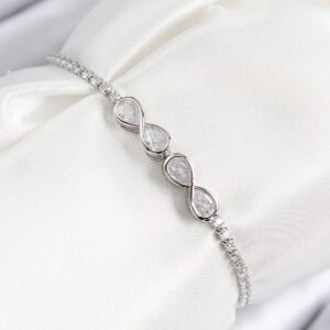 Pirinç Zirkon Taşlı Sonsuzluk Model Gümüş Renk Asansörlü Kadın Bileklik BB7720