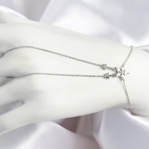 Pirinç Zirkon Taşlı Yıldız Model Gümüş Renk Şahmeran SN711