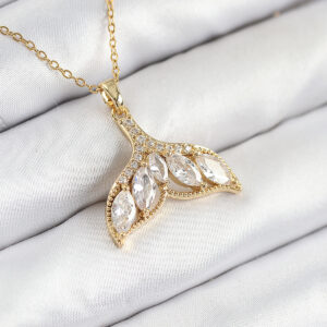 316L Çelik Zirkon Taşlı Balık Kuyruğu Model Gold Renk Kadın Kolye BKO10511