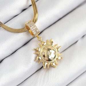 316L Çelik Zirkon Taşlı Güneş Model Gold Renk Kadın Kolye BKO10535