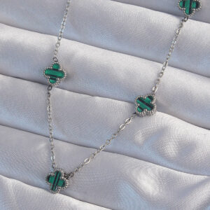 316L Çelik Gümüş Renk Minimal Yeşil Mineli Yonca Kolye BKO8999