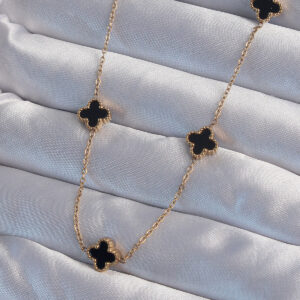 316L Çelik Gold Renk Minimal Siyah Mineli Yonca Kolye BKO9004