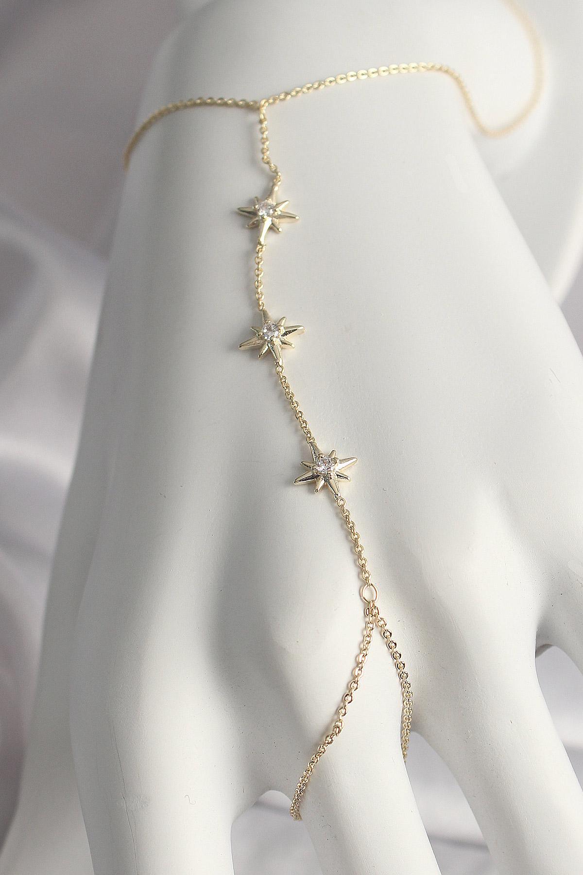 Pirinç Gold Renk Zirkon Taşl Yıldız Model Kadın Şahmeran SN600