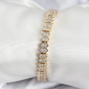 Pirinç VIP Seri Gold Renk Zirkon Taşlı Kadın Bileklik BB7920