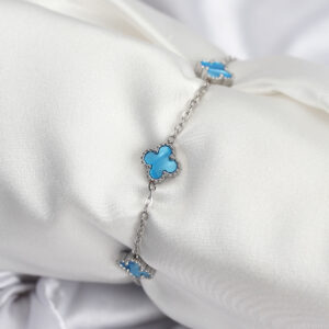 316L Çelik Gümüş Renk Buz Mavisi Baby Boy Yonca Kadın Bileklik BB7949