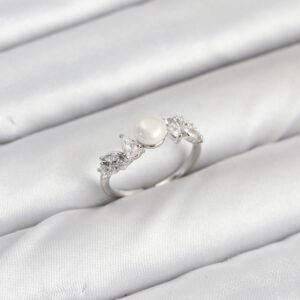 Pirinç Gümüş Renk Zirkon Taşlı İncili Model Kadın Yüzük BYK3853