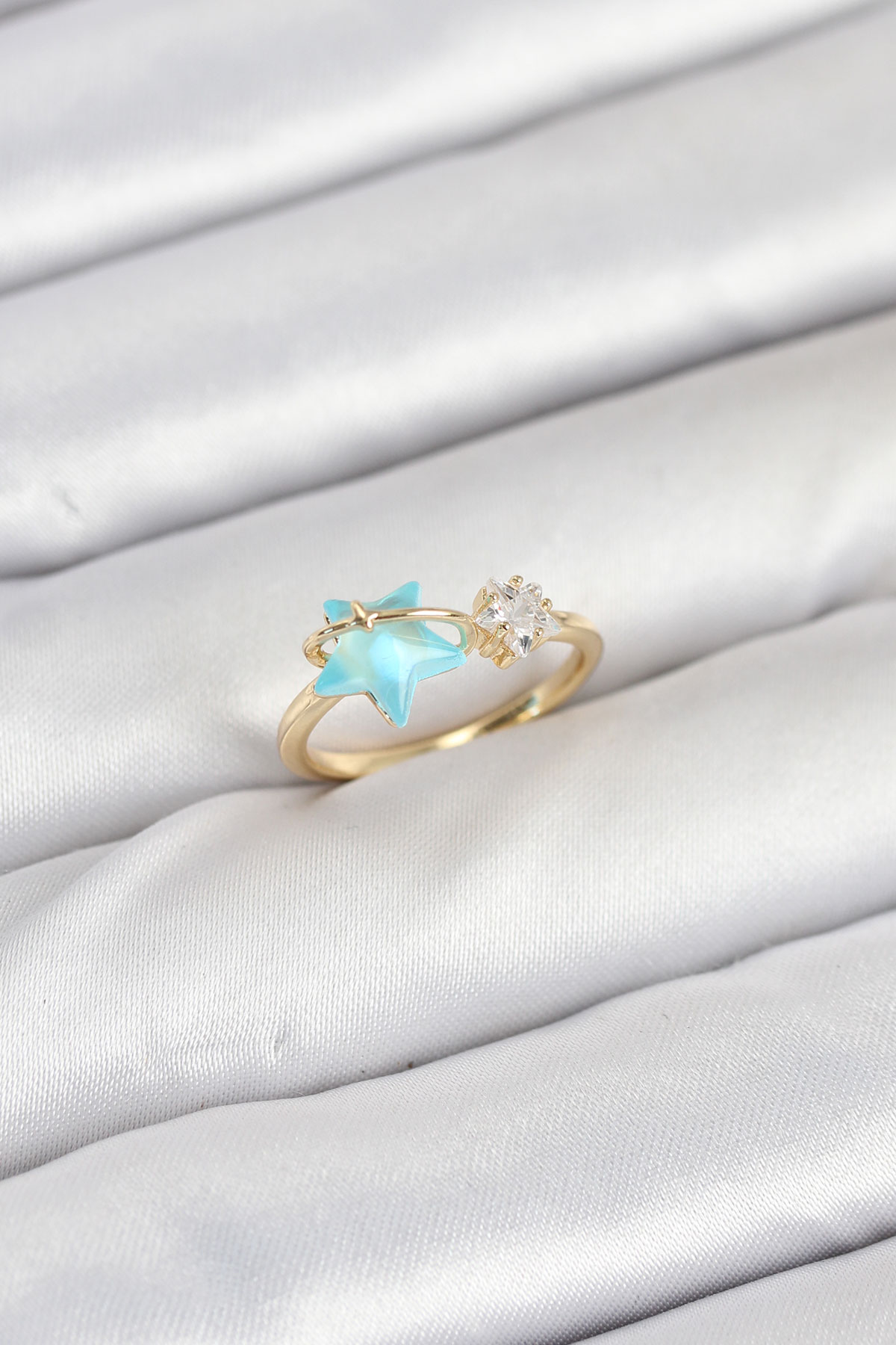 Pirinç Gold Renk Mavi Yıldızlı Model Kadın Yüzük BYK3868