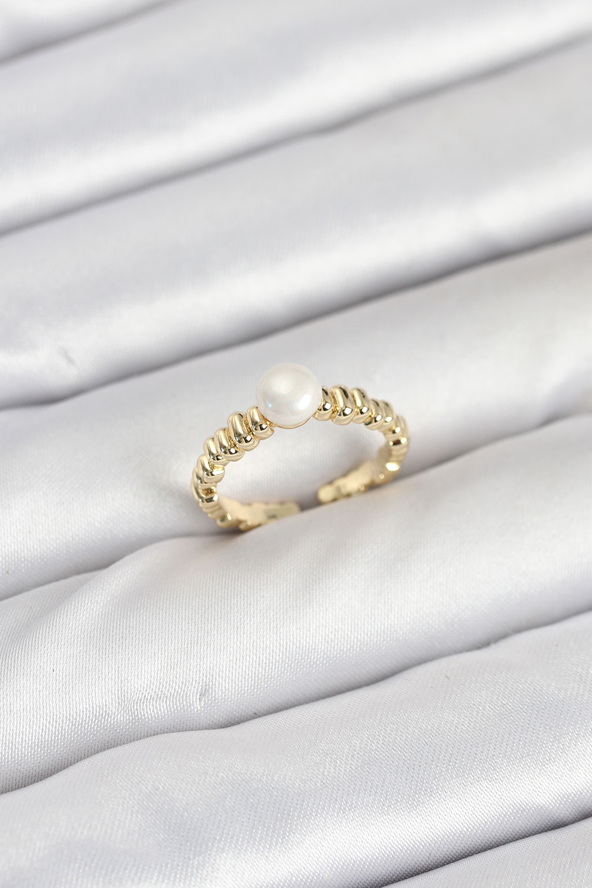 Pirinç Gold Renk Göbek İnci Model Kadın Yüzük BYK3886