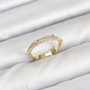 Pirinç Gold Renk Kemik Model Zirkon Taşlı Kadın Yüzük BYK3888