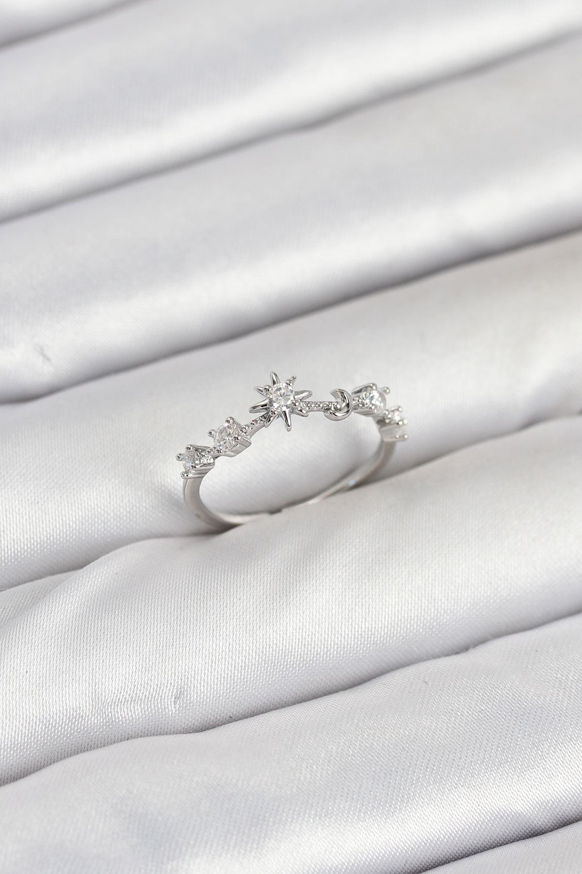 Pirinç Gümüş Renk Manifest Kadın Yüzük BYK3891