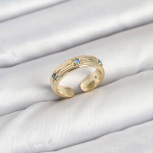 Pirinç Gold Renk Mavi Zirkon Taşlı Kutup Yıldızı Model Kadın Yüzük BYK3896