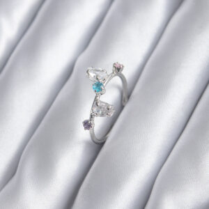 Gümüş Renk Renkli Zirkon Taşlı Kadın Yüzük BYK2843