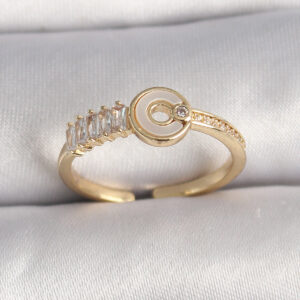 Pirinç Gold Renk Zirkon Taşlı Ayarlanabilir Kadın Yüzük BYK3561