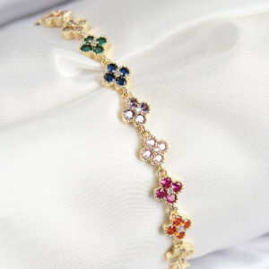 VIP Pirinç Renkli Zirkon Taşlı Yonca Model Gold Renk Kadın Bileklik BB7781