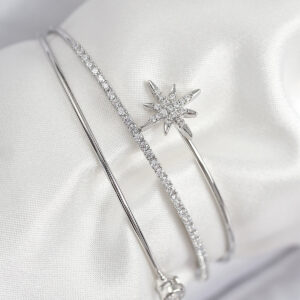 Pirinç Zirkon Taşlı Kutup Yıldızı Model Gümüş Renk Kadın Bileklik BB7904