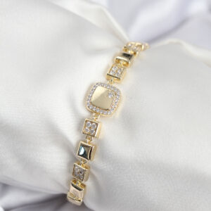 Pirinç VIP Seri Gold Renk Zirkon Taşlı Model Kadın Bileklik BB7940
