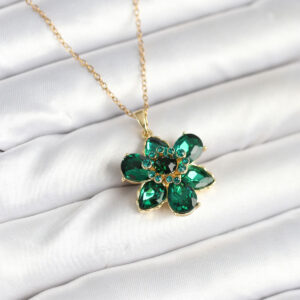 316L Çelik Zincirli Yeşil Çiçek Model Kadın Kolye BKO10596