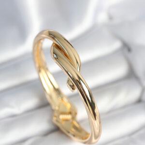 Pirinç Gold Renk Sarmal Model Kelepçe Bileklik BB7974