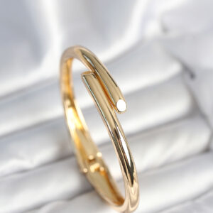 Pirinç Gold Renk Kadın Kelepçe Bileklik BB7975