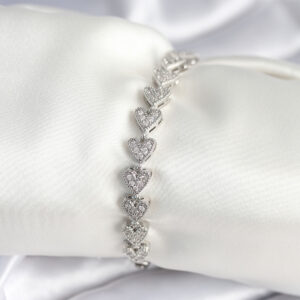 Pirinç Gümüş Renk Kalp Model Kadın Bileklik BB7981