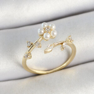 Pirinç İnci Detaylı Papatya Figürlü Zirkon Taşlı Gold Renk Ayarlanabilir Kadın Yüzük BYK3770