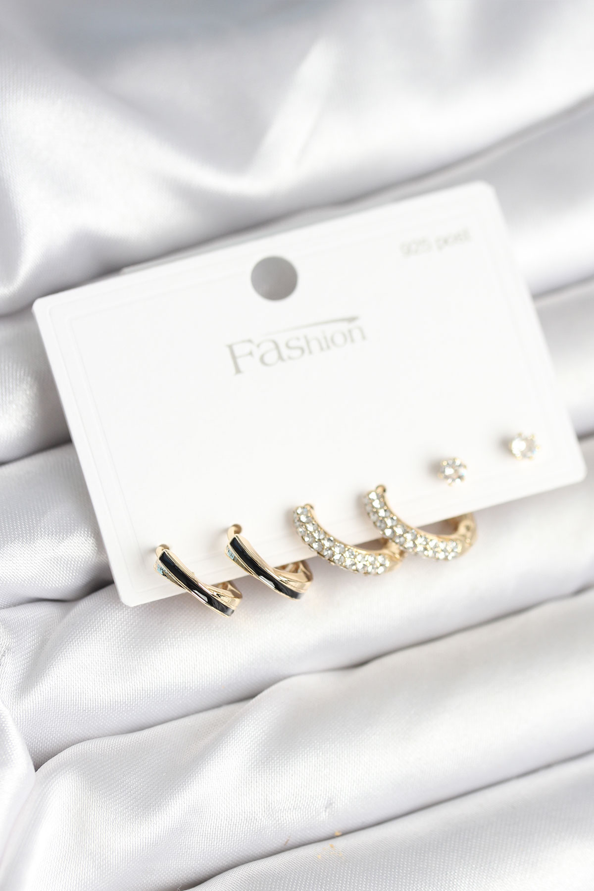 Gold Renk Pirinç Zirkon Taşlı 925 Ayar Gümüş Çivili Kadın Küpe Seti BKP11270