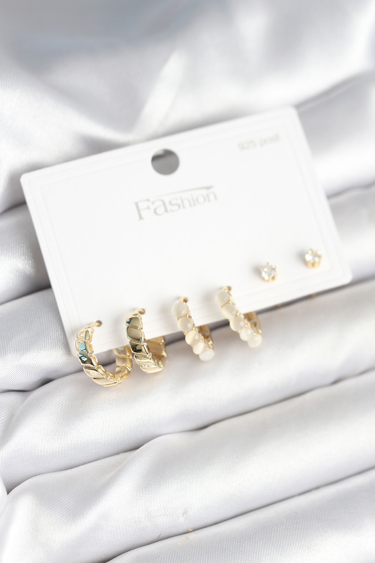 Gold Renk Pirinç Halka 925 Ayar Gümüş Çivili Kadın Küpe Seti BKP11272