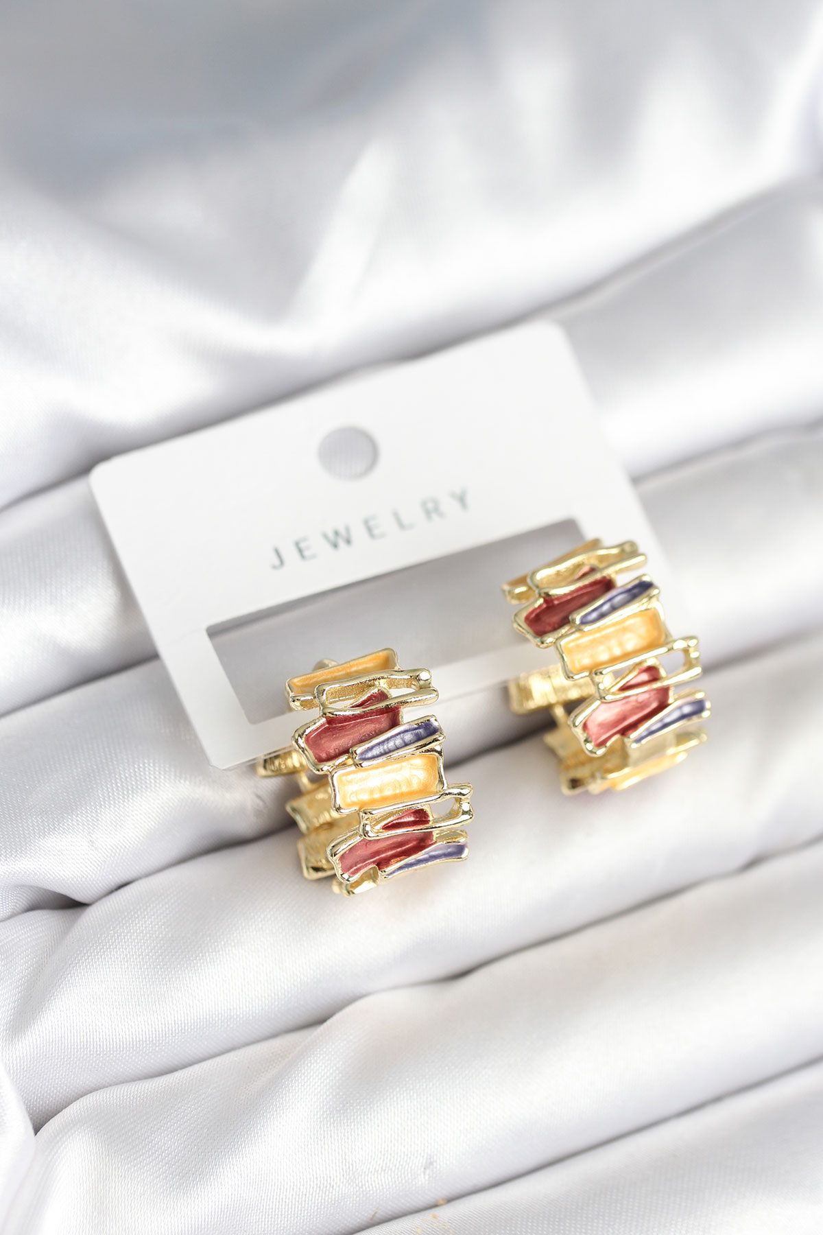 Mineli Karışık Renkli Gold Pirinç Kadın Küpe BKP11311