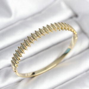 Gold Renk Zirkon Taşlı Pirinç Kadın Kelepçe BB8021