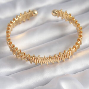 316L Çelik Gold Renk Dorika Model Kadın Bileklik BB5780