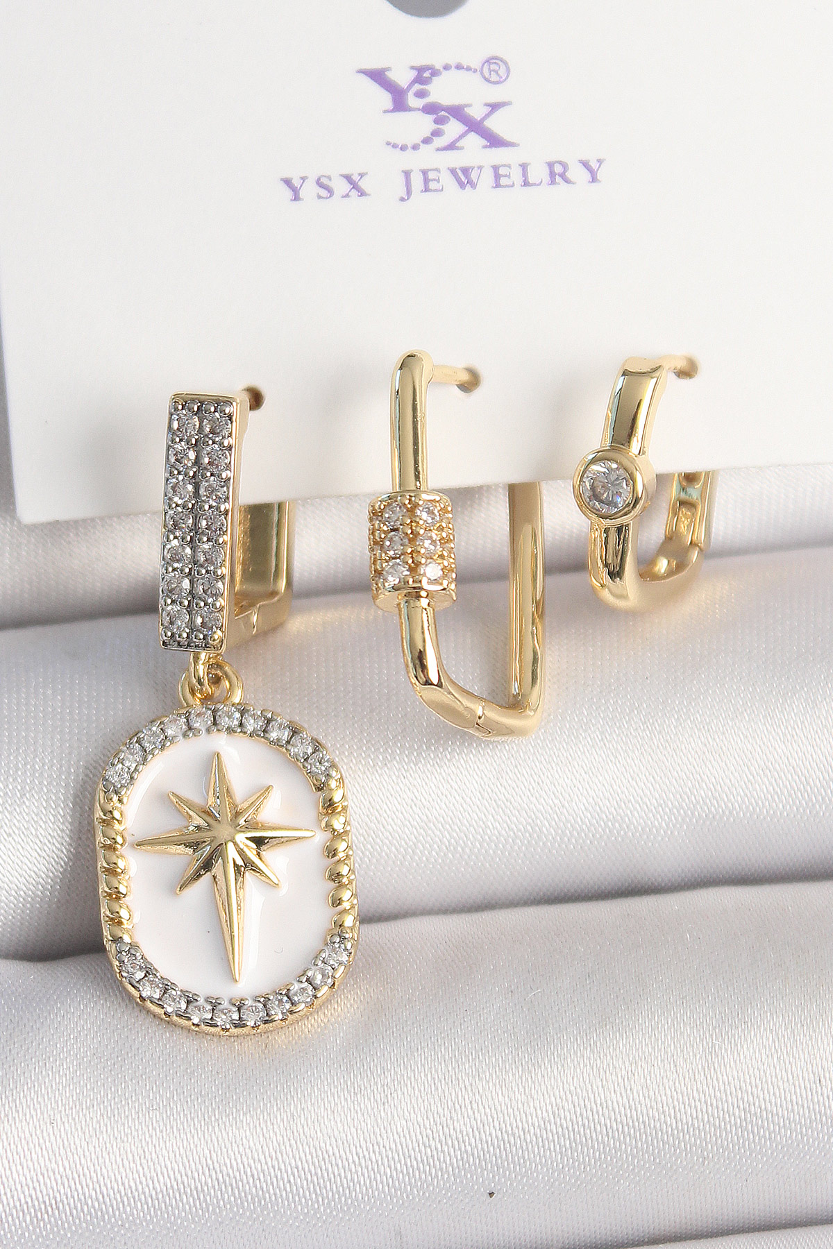 Pirinç Gold Renk Sallantı Zirkon Taş İşlmeli Yıldız Portre Model 3'Lü Kadın Kombin Küpe BKP10452