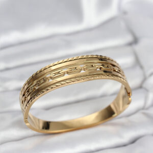 316L Çelik Gold Renk Vintage Model Kadın Kelepçe Bileklik BB8071