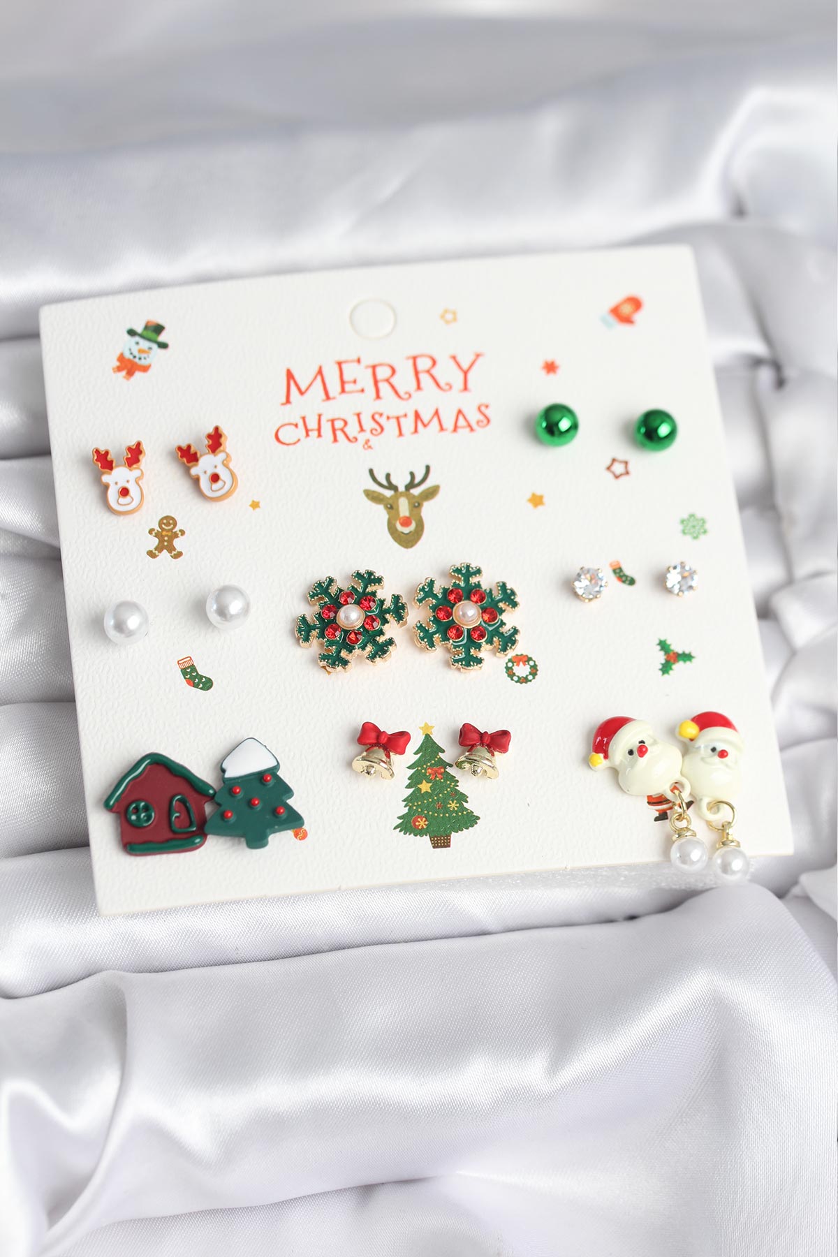 Yılbaşı Temalı 8 Çift Küpe Seti BKP11397