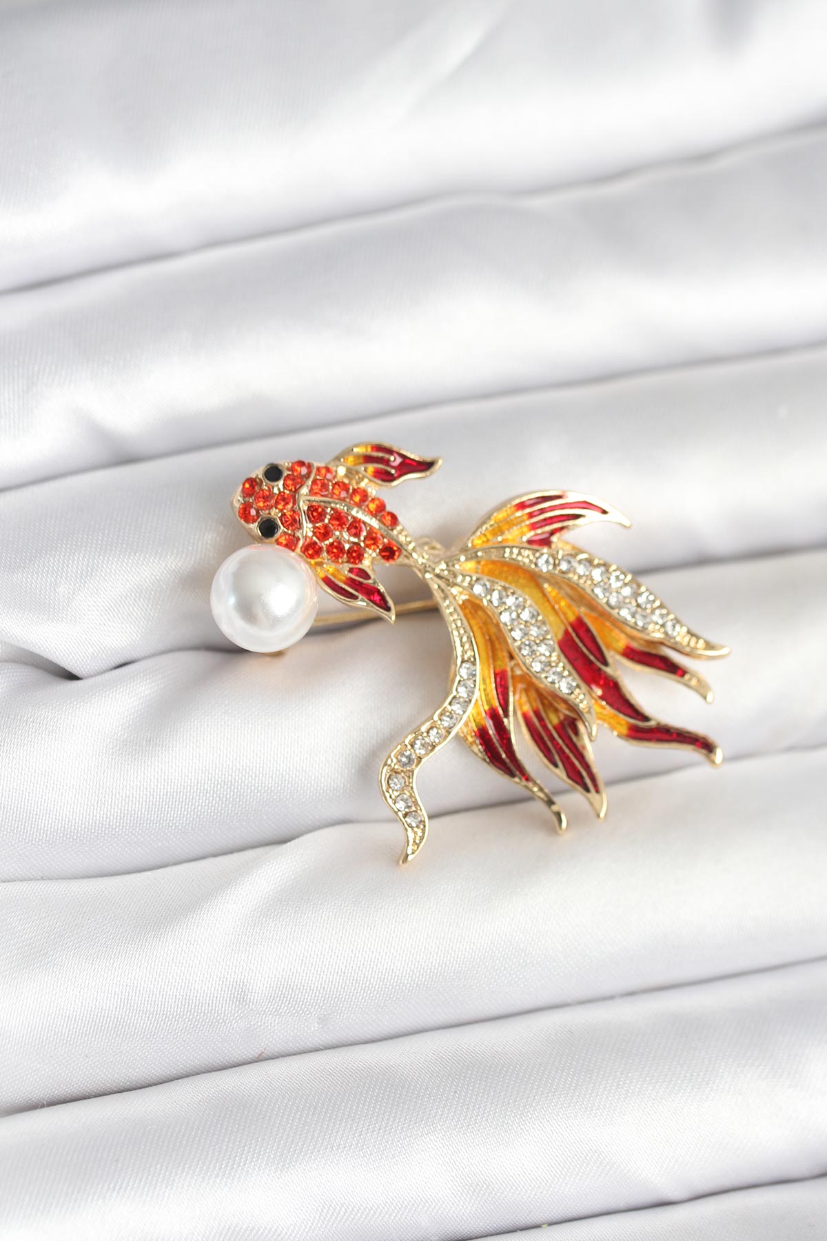 Japon Balığı Model Broş BR468