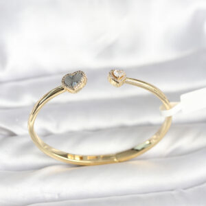 Pirinç Gold Renk Kalpli Model Kadın Kelepçe Bileklik BB8089