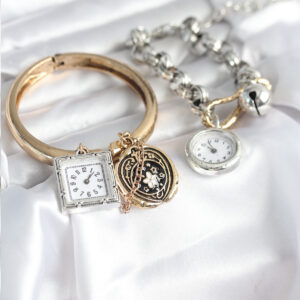 Gold ve Gümüş Renk Bileklik Kombini BB8094